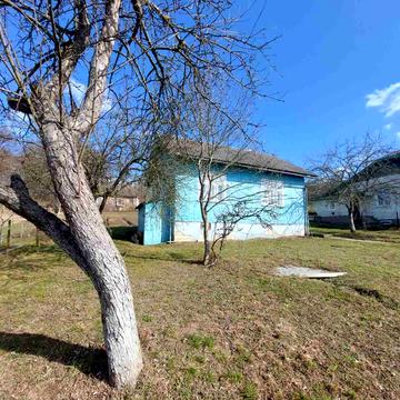 Кривоноса вул., 17