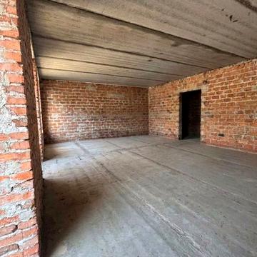 Княгинин вул., (Будинок 41)