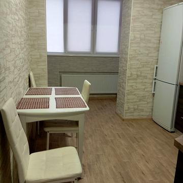 Миру вул., 61