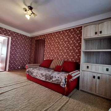 Зодчих вул., 28