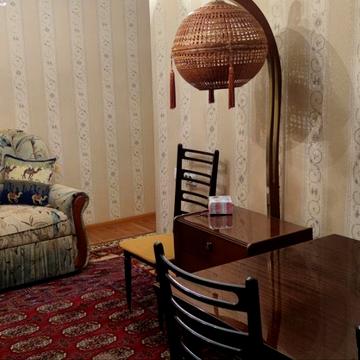 Кавказька вул., 11