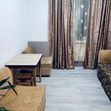 Героїв Харкова просп. (Московський), 122