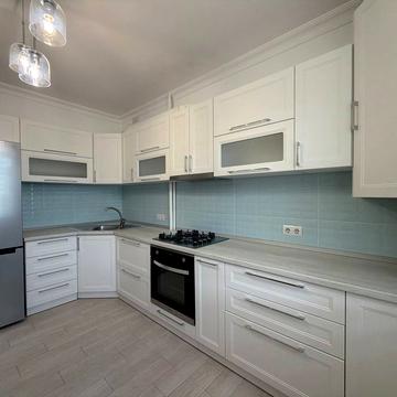 Хіміків вул., 5-Б