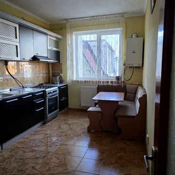 Паркова вул., 18в