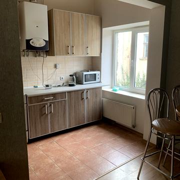 Січових Стрільців вул., 6