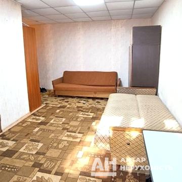 9-та Лінія вул., 38