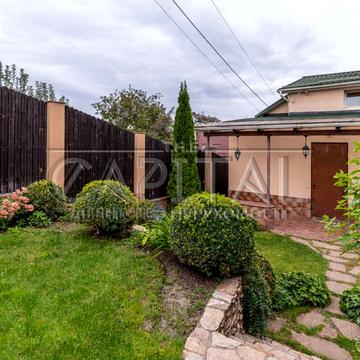 Добрий Шлях вул.