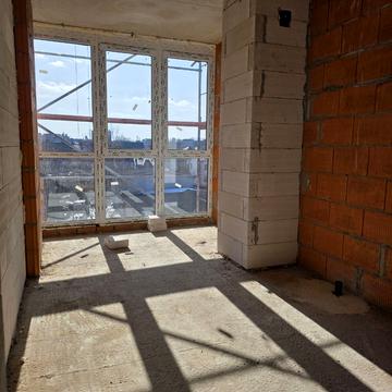 Кобилянської вул., (Будинок)