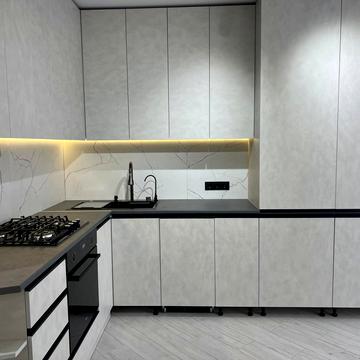 Василя Симоненка вул., 20