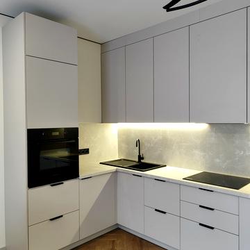 Бориса Лятошинського вул. (1 Травня), 20