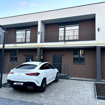 Фруктова вул., 11