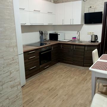 Миру вул., 61