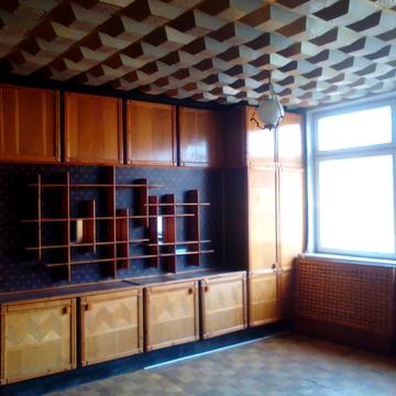 Степана Тільги вул. (Революційна), 35