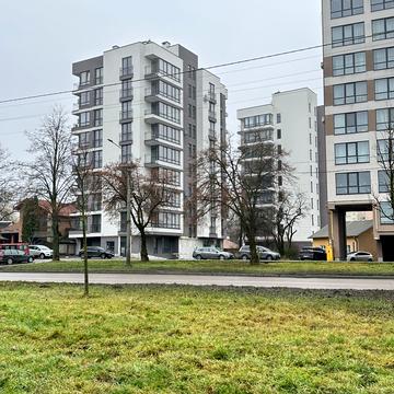 Пасічна вул., (Будинок 1)