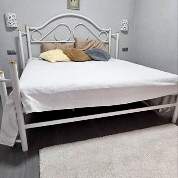 Науки просп. (Гагаріна), 107