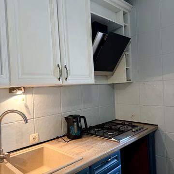 Кравчука вул., 17