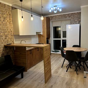 Степана Бандери вул., 15