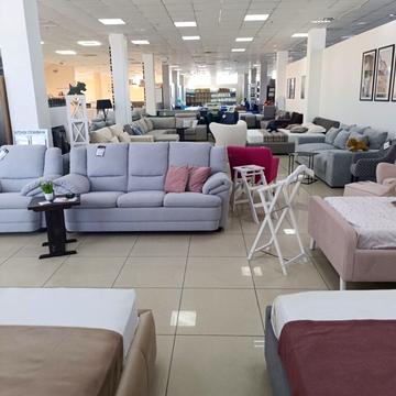 Тернопільська вул., 7