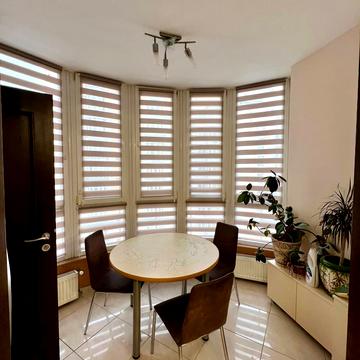 Генерала Миколи Юнаківа вул., 16