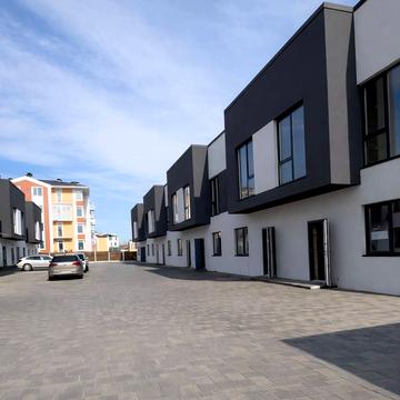 Богатирська вул.