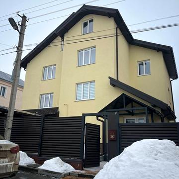 Пресайзена вул.