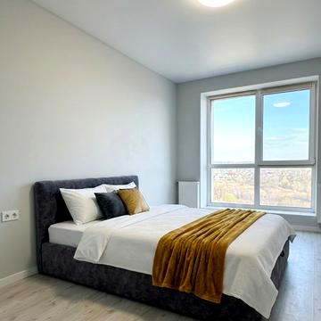 Романа Вірастюка вул., 1