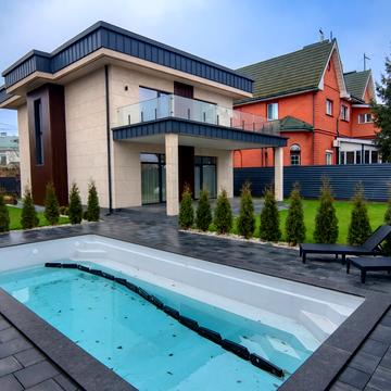 Травнева, 13