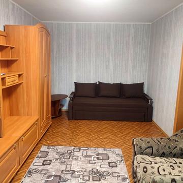 Голосіївська вул., 16