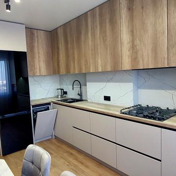 Короля Данила вул., 48