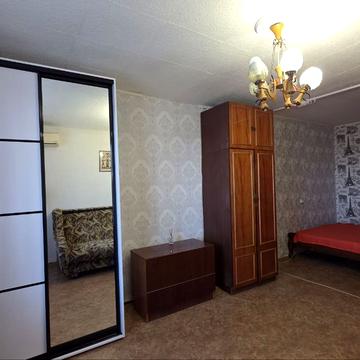 Екіпажний пров., 3