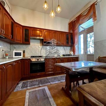 Павла Римлянина вул., 12