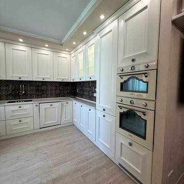 Михайла Донця вул., 2-А