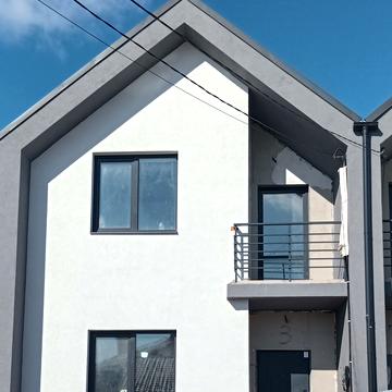 Мирна вул. (Інтернаціональна)