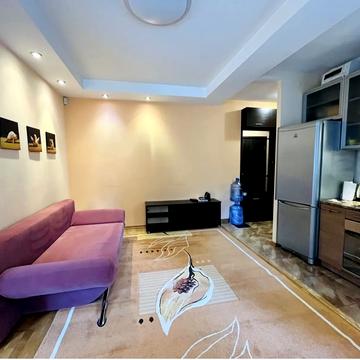 Волинська вул., 8