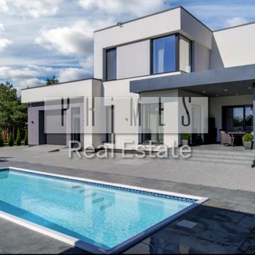 Лугова вул.