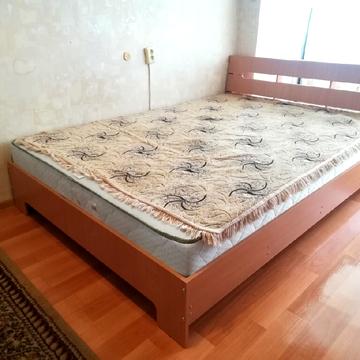 Героїв полку "Азов" вул. (Маршала Малиновського), 1