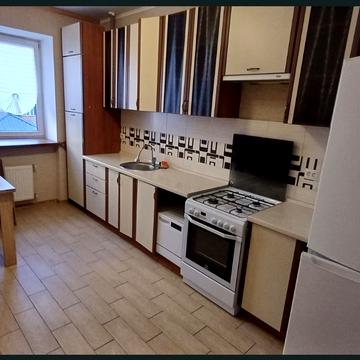 Івана Пулюя вул., 40/13