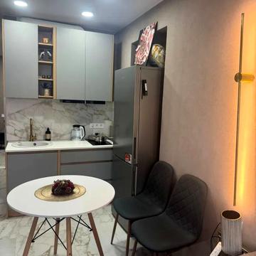 Богдана Хмельницького просп. (Героїв Сталінграда), 229