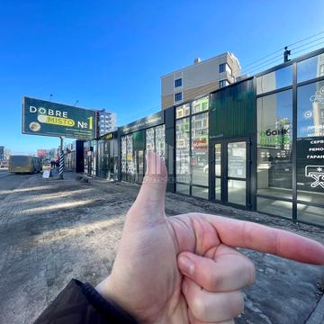 Відродження вул., 2