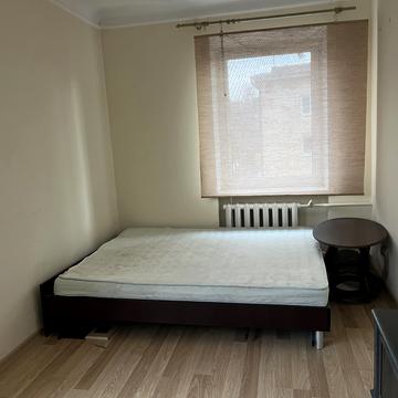 Тютюнників вул. (), 49