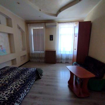 Приморська вул., 55