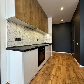 Феодосійська вул., 2-Л