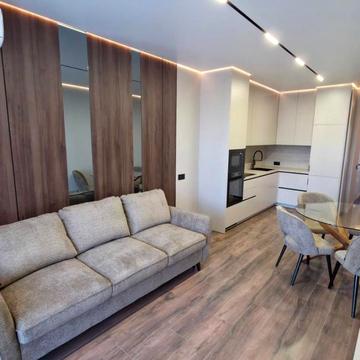 Тиводара Легоцького вул., 80