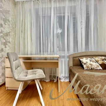 Фанатська вул., 12