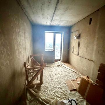 Угорницька вул., 16