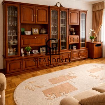 Героїв Дніпра вул., 19