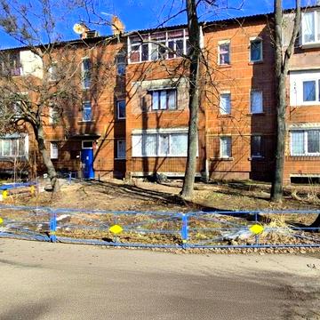 Геофізиків вул., 1