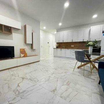 Бузкова вул., 10