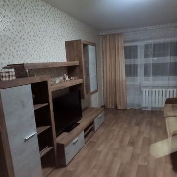 Стадіонний проїзд, 8