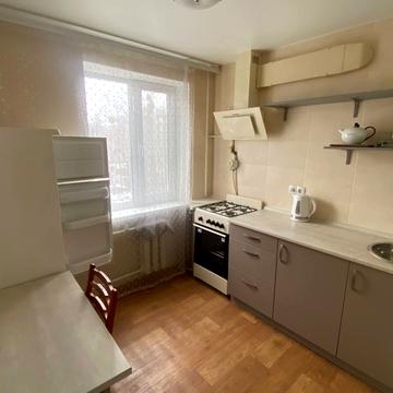 Михайла Донця вул., 19